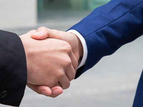 Mạng lưới dịch vụ — kỹ thuật viên ở gần công trường nhất có thể - ảnh 2