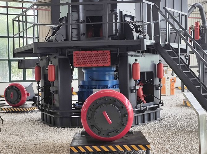 Máy nghiền đá vôi tại Ghana: từ mỏ Buipe tới trạm nghiền clinker - ảnh 3