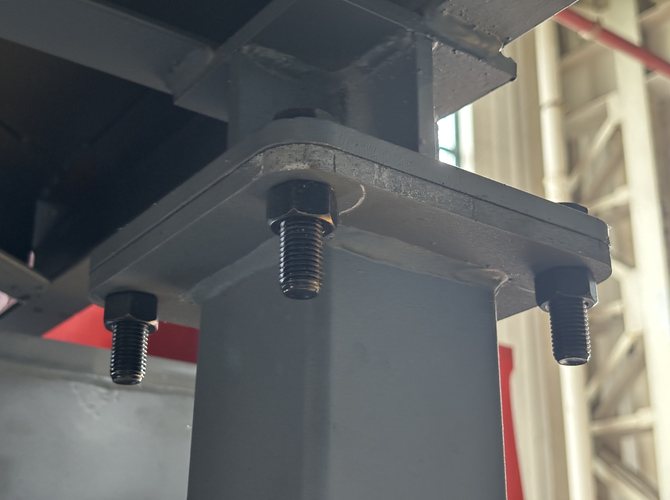 Nghiền đá trong khai thác mỏ — dây chuyền, cỡ hạt và chi phí điện - ảnh 4